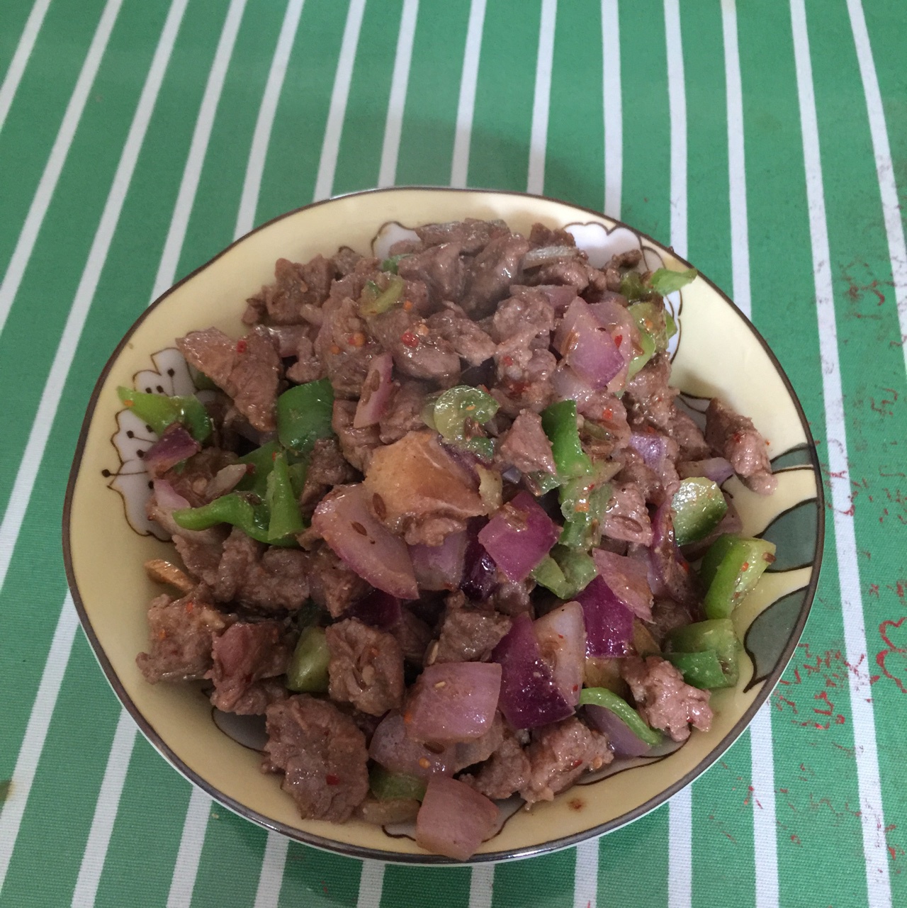 孜然牛肉粒