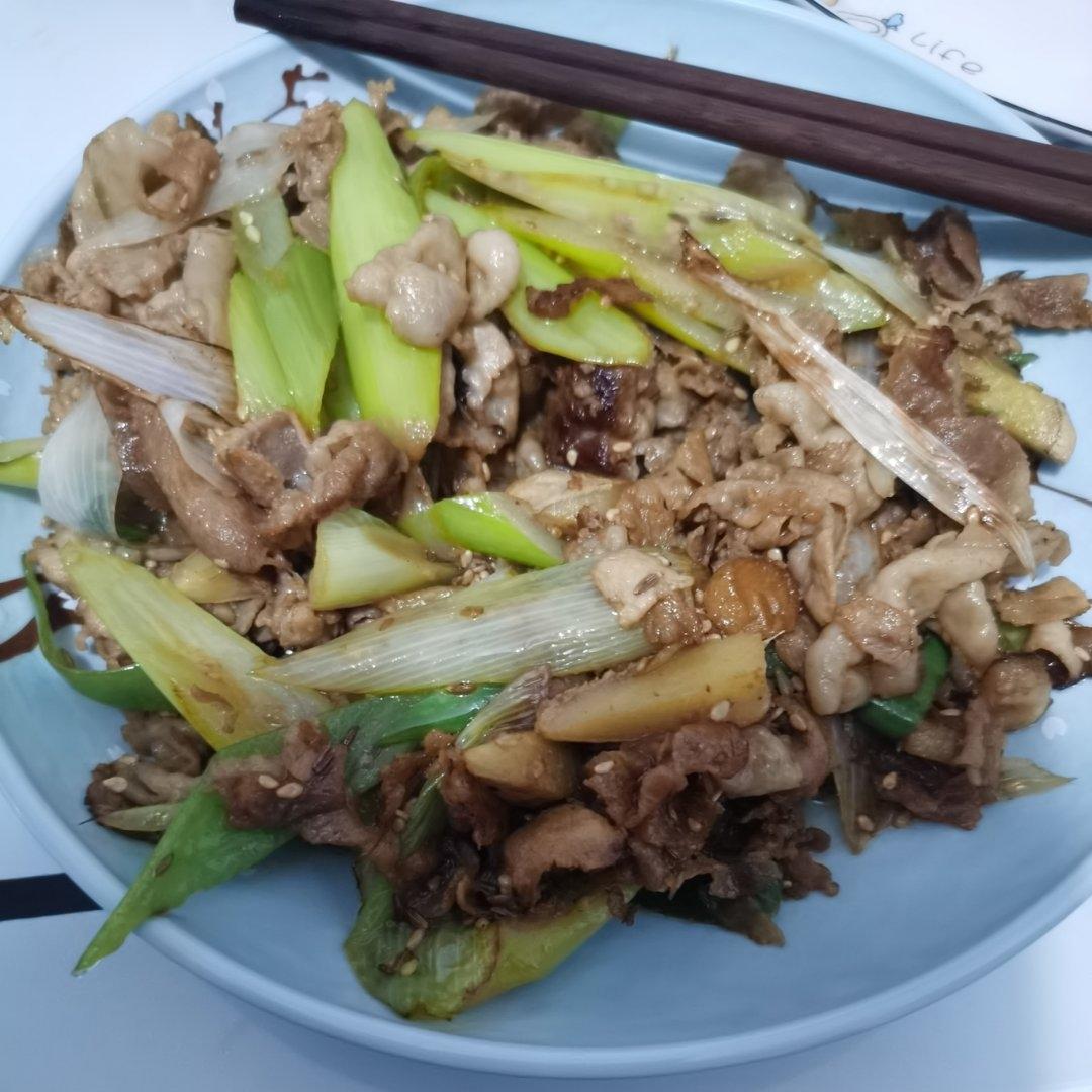 炒了20多年的葱爆羊肉
