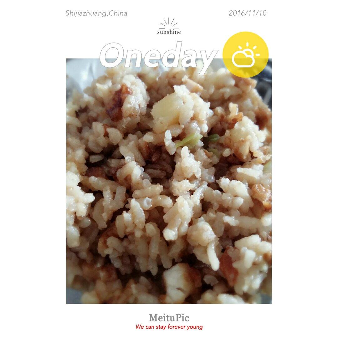 土豆焖饭（电饭锅版）