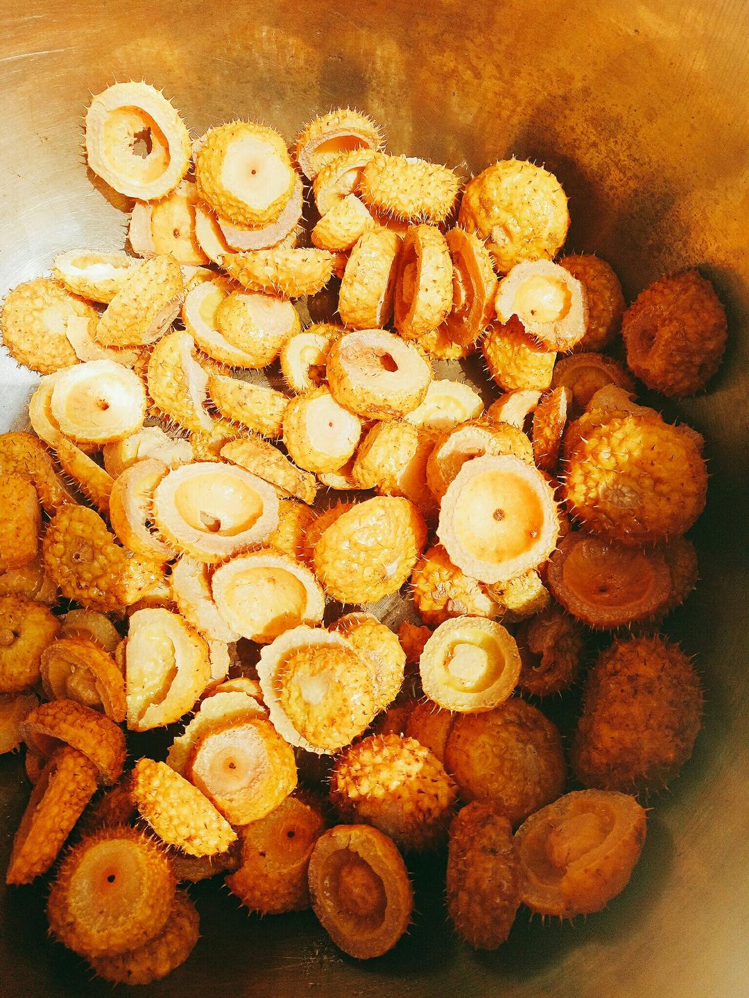 刺梨泡酒的做法