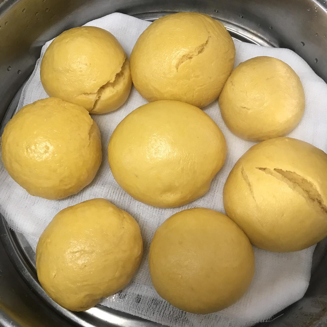 stranger_er做的好看又好吃的南瓜馒头