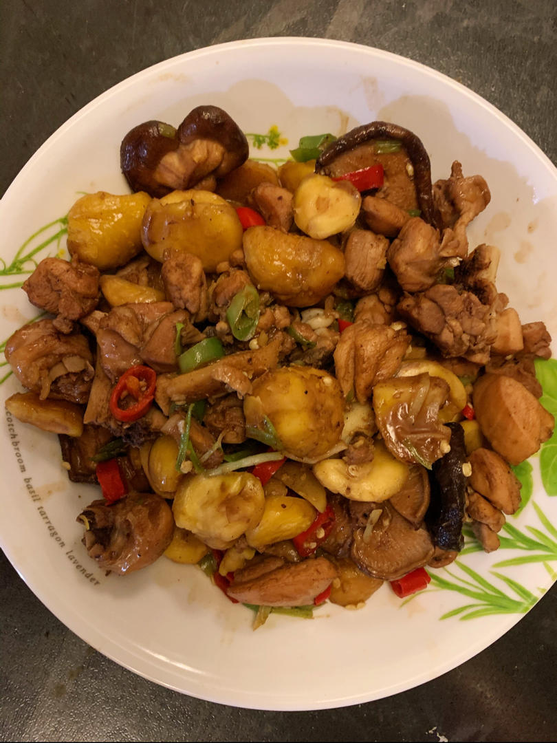 【栗子烧鸡】鸡肉都给你吃，栗子归我~
