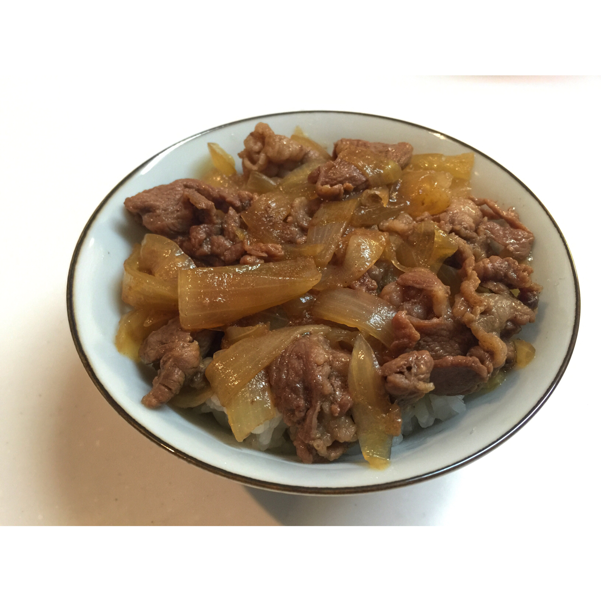 日式牛肉盖浇饭（牛丼）