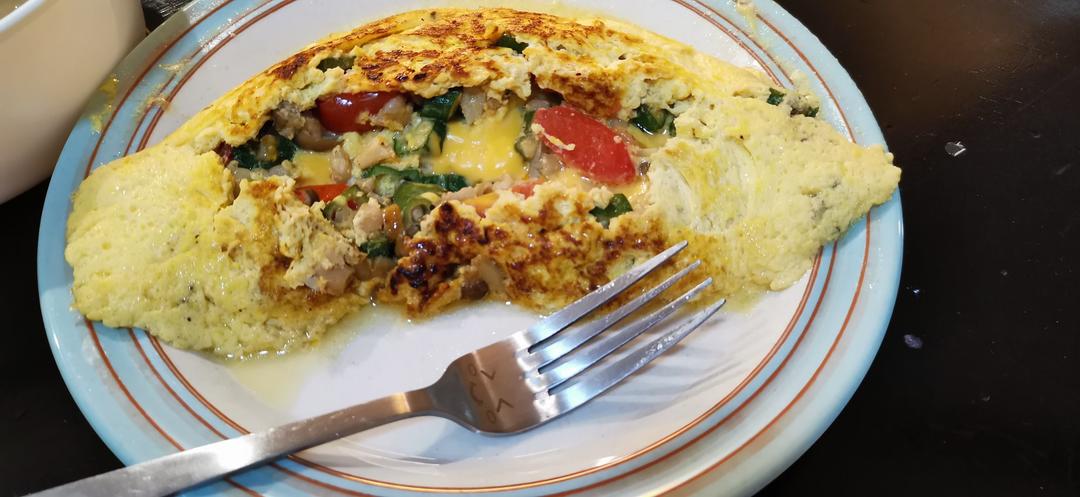 超适合减脂期吃的满满馅料欧姆蛋