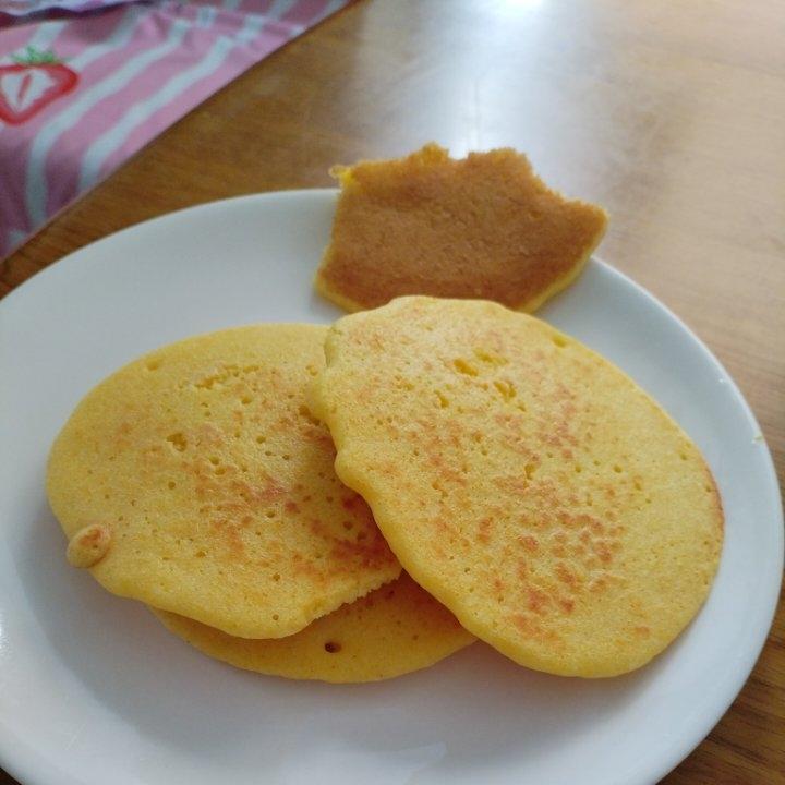玉米面松饼，早起5分钟搞定，又软又健康
