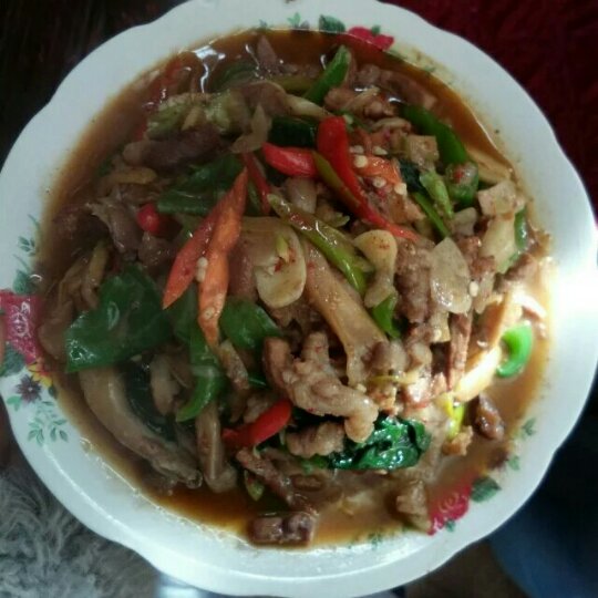 蘑菇炒肉