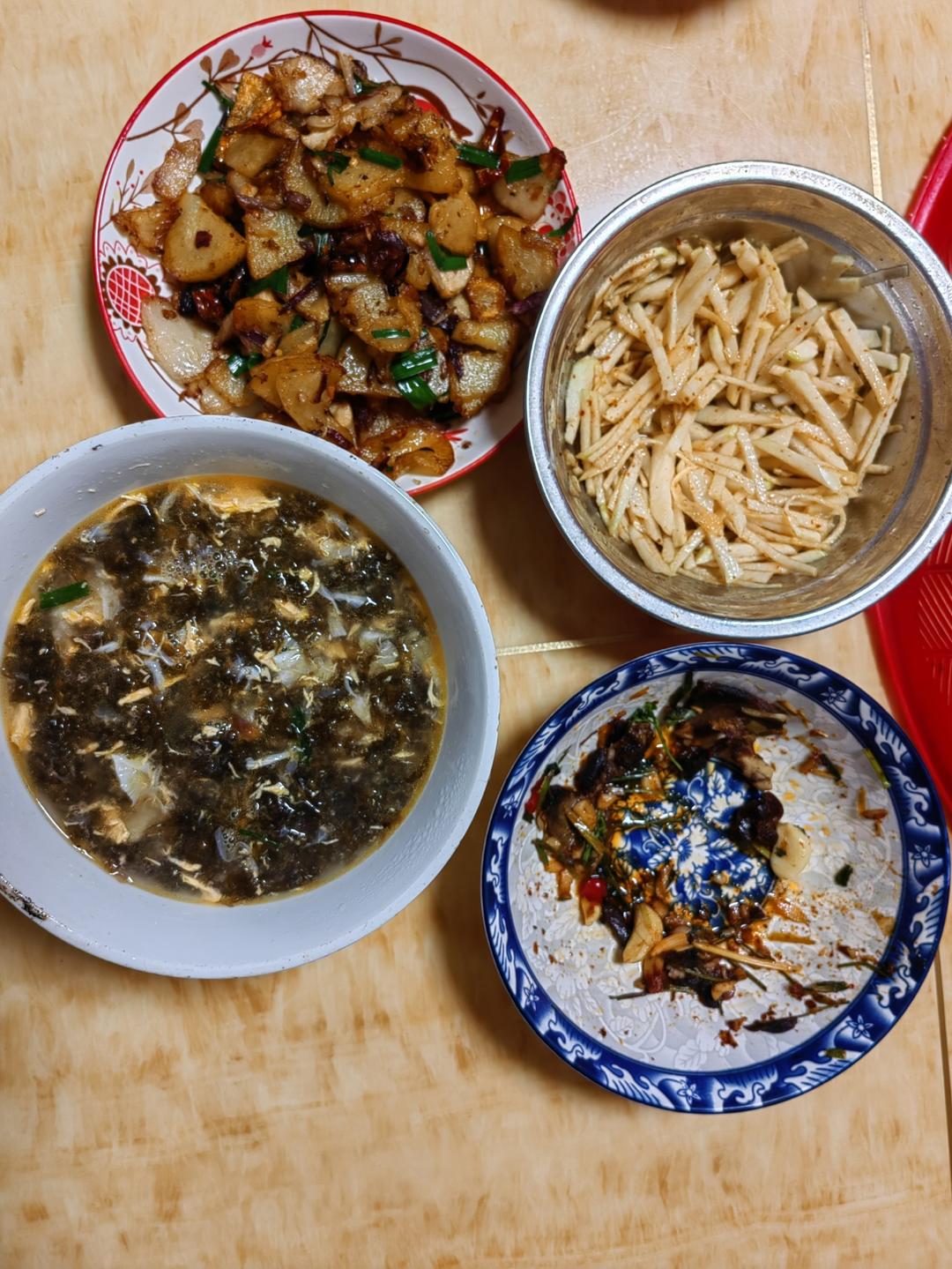 干锅土豆片