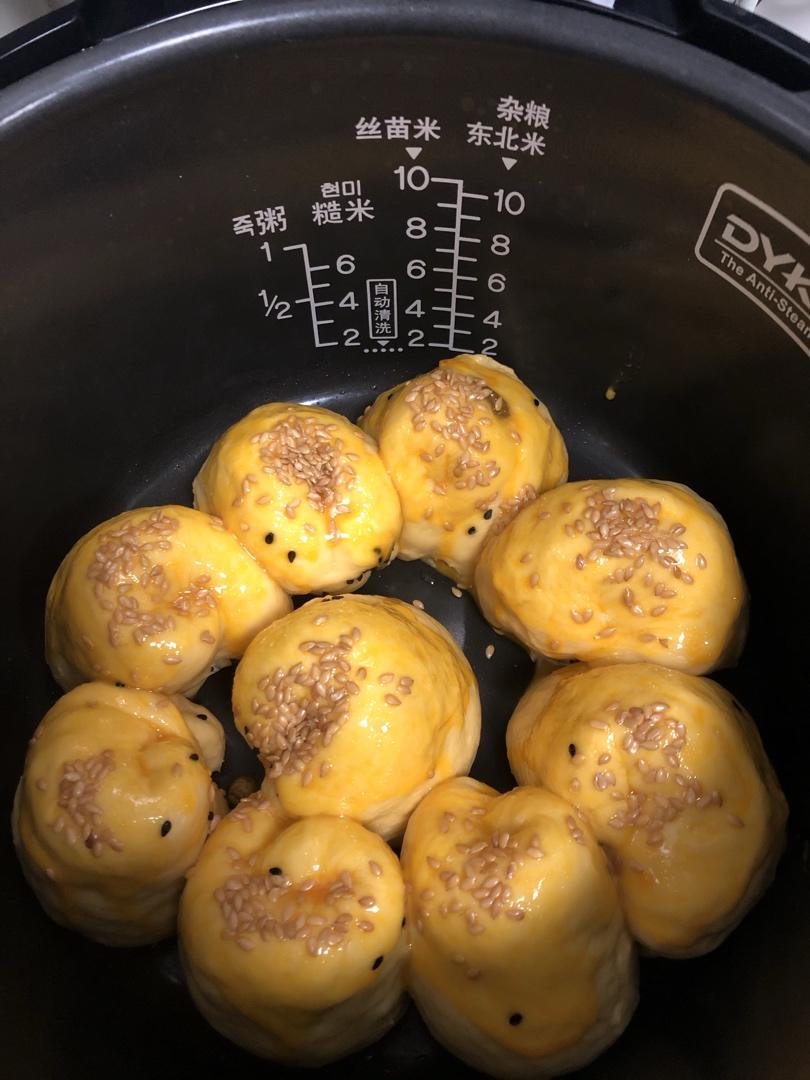 零失败，电饭锅版椰蓉葡萄干面包