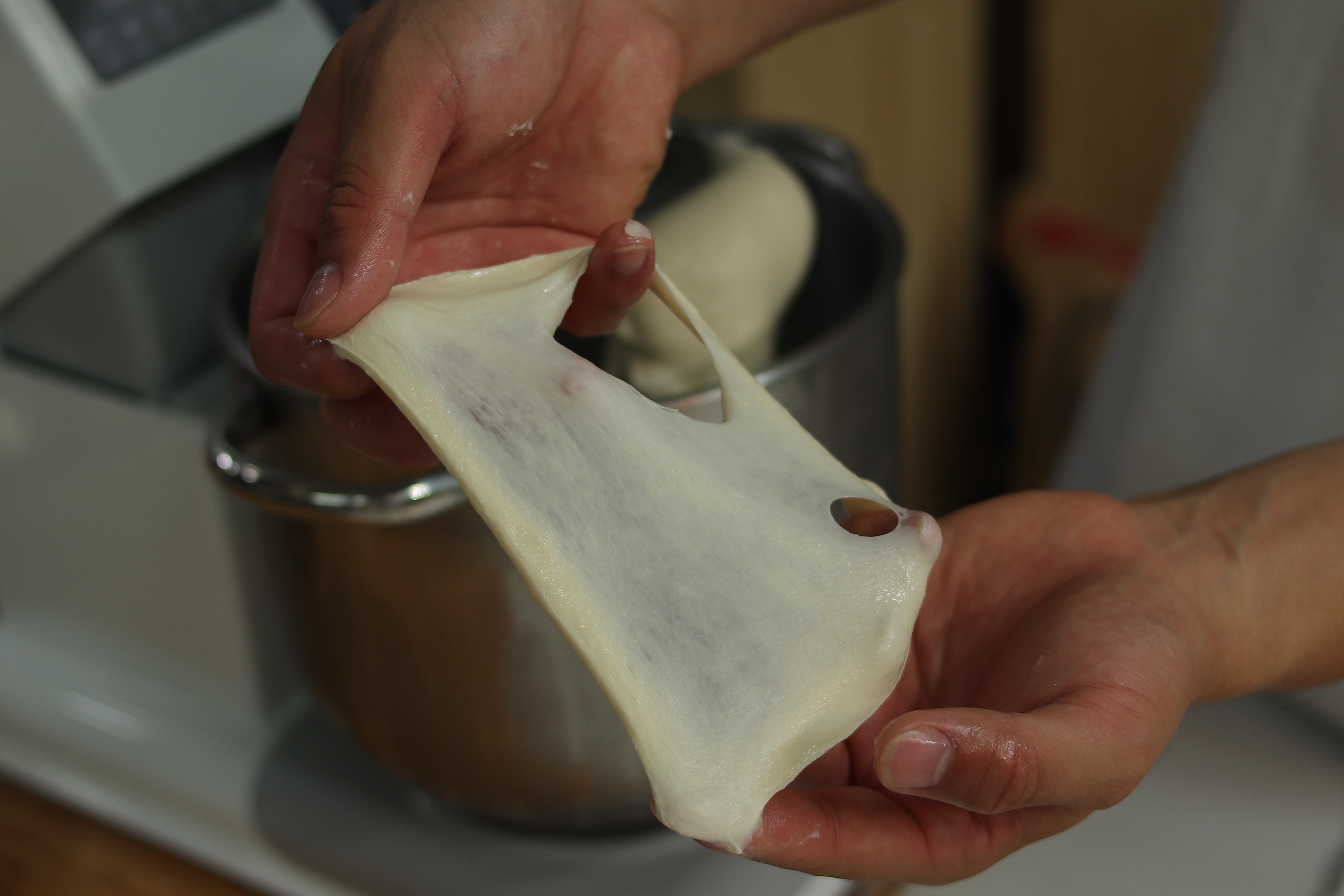 治愈甜腻的｜法式芥末籽香肠面包的做法 步骤3
