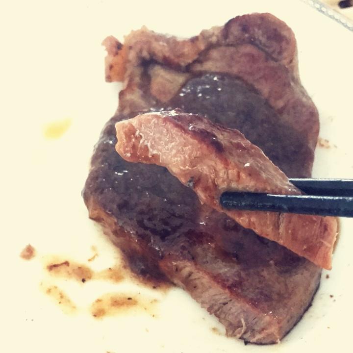 好吃到哭的煎牛排