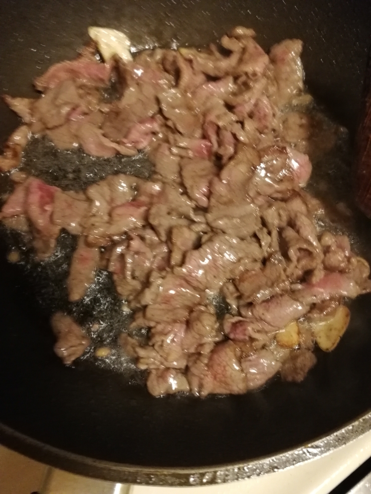 彩椒洋葱炒牛肉的做法 步骤3