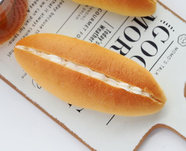 奶油夹心餐包的做法