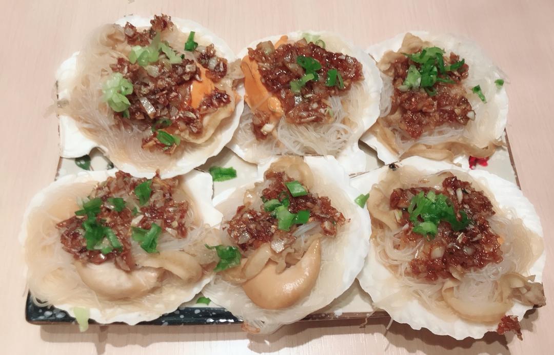 蒜蓉粉丝蒸扇贝