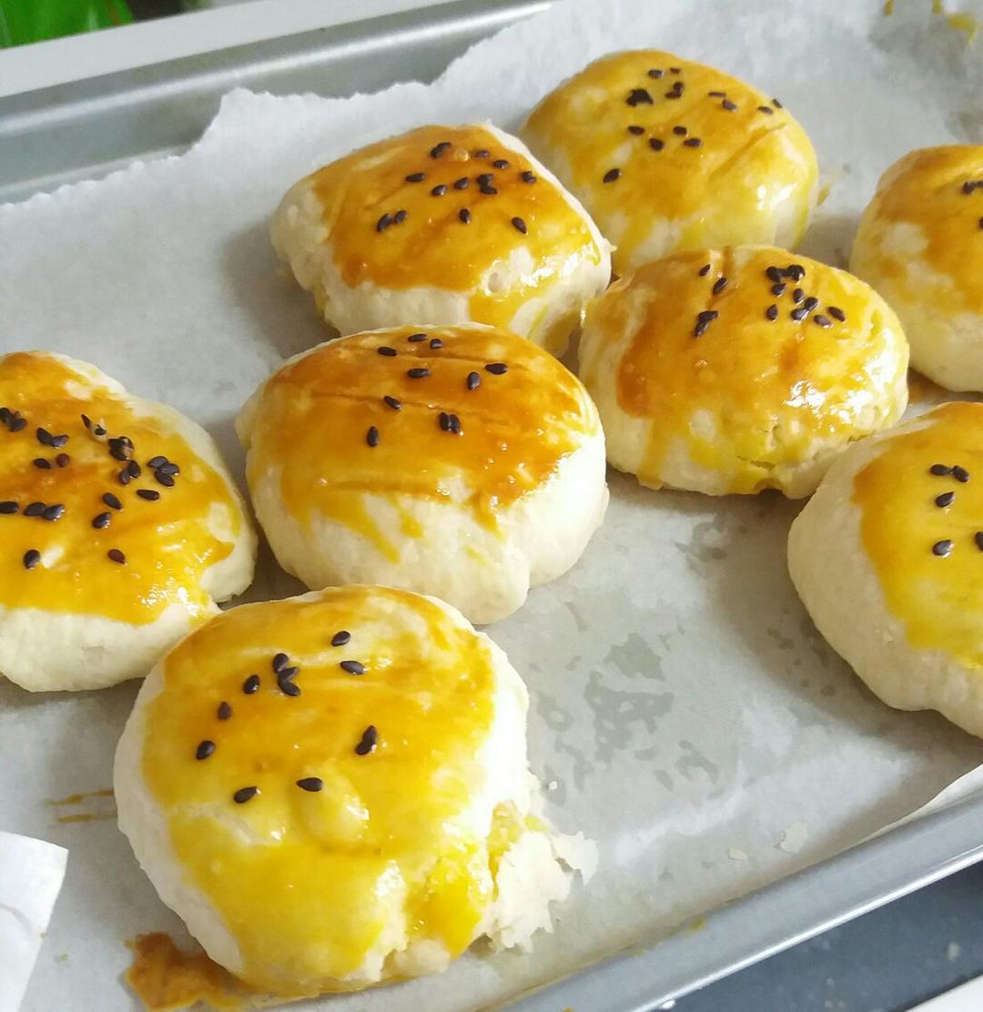 老婆饼（金沙奶黄馅）