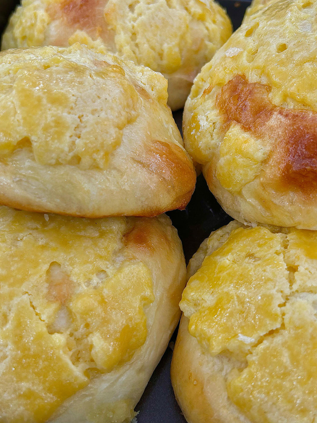 外面买不到了！超厚酥皮裂纹菠萝包~酥掉渣