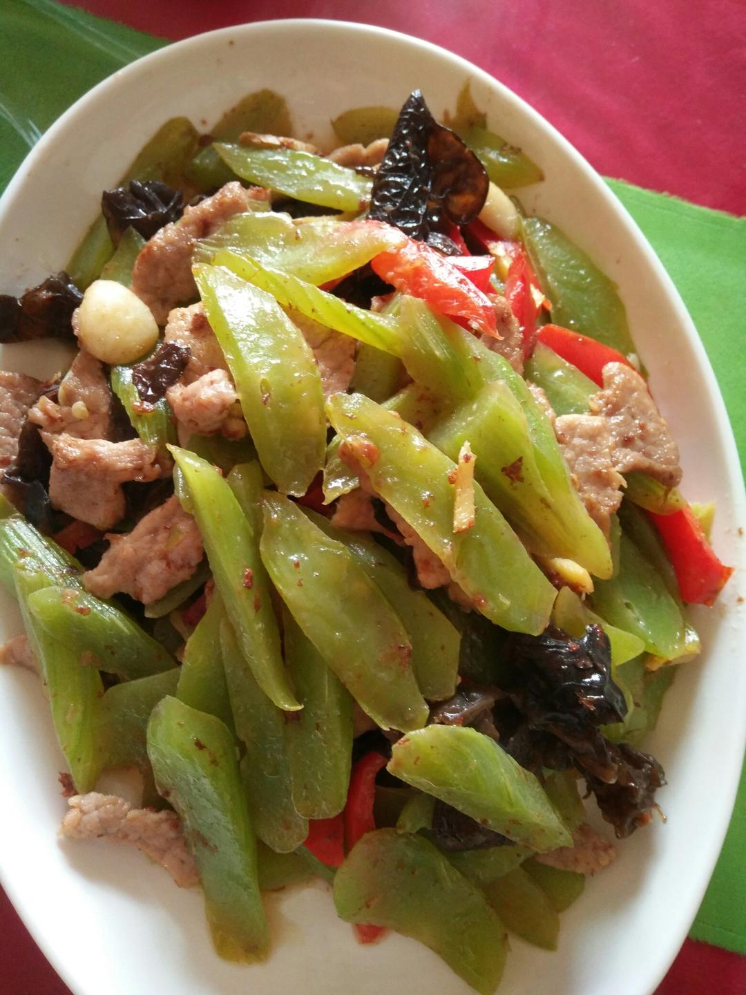 手机用户0133_qekp做的莴笋木耳炒肉