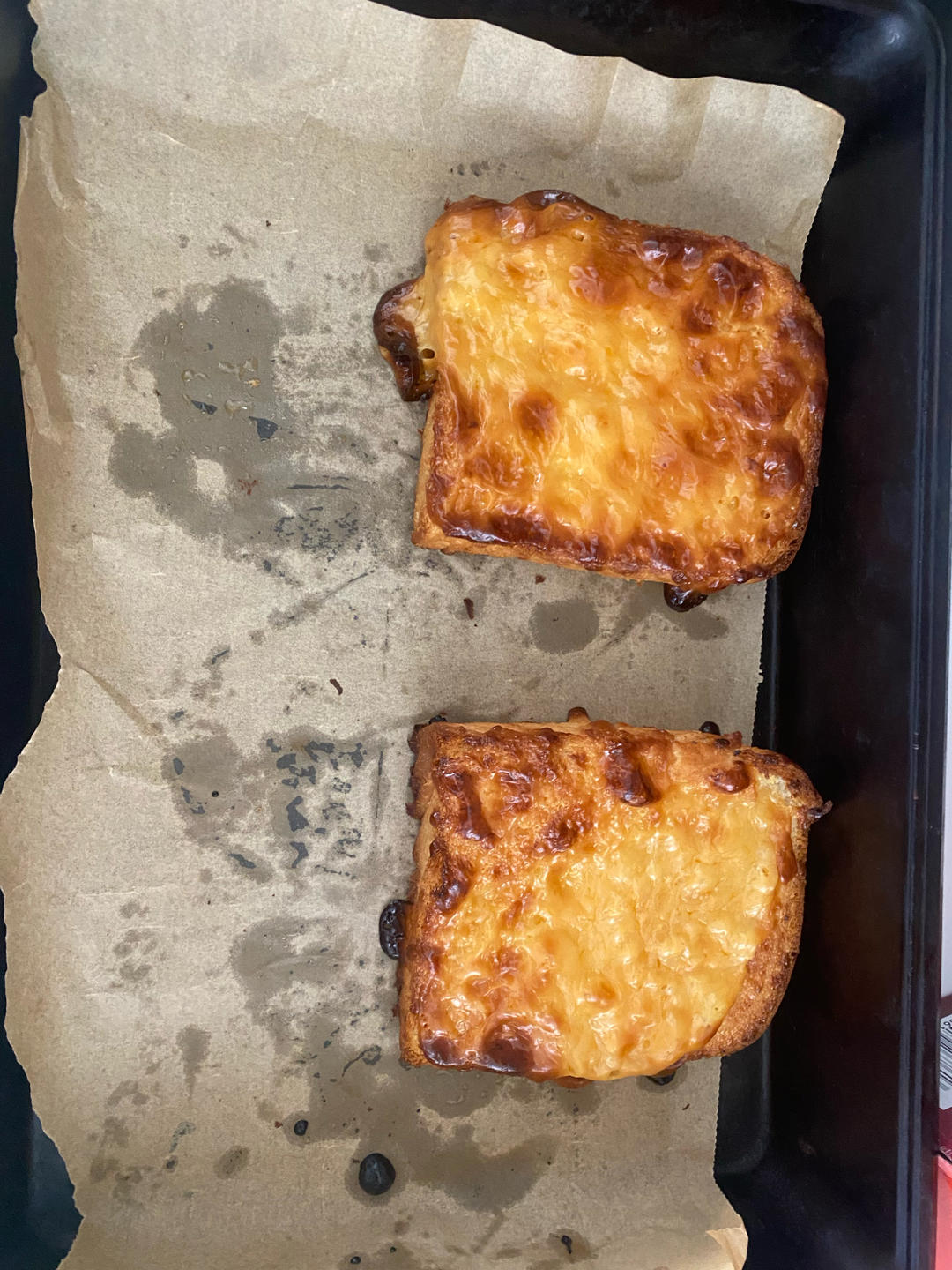 零失败快手岩烧乳酪(熔岩吐司)十分钟网红早餐，好吃哭