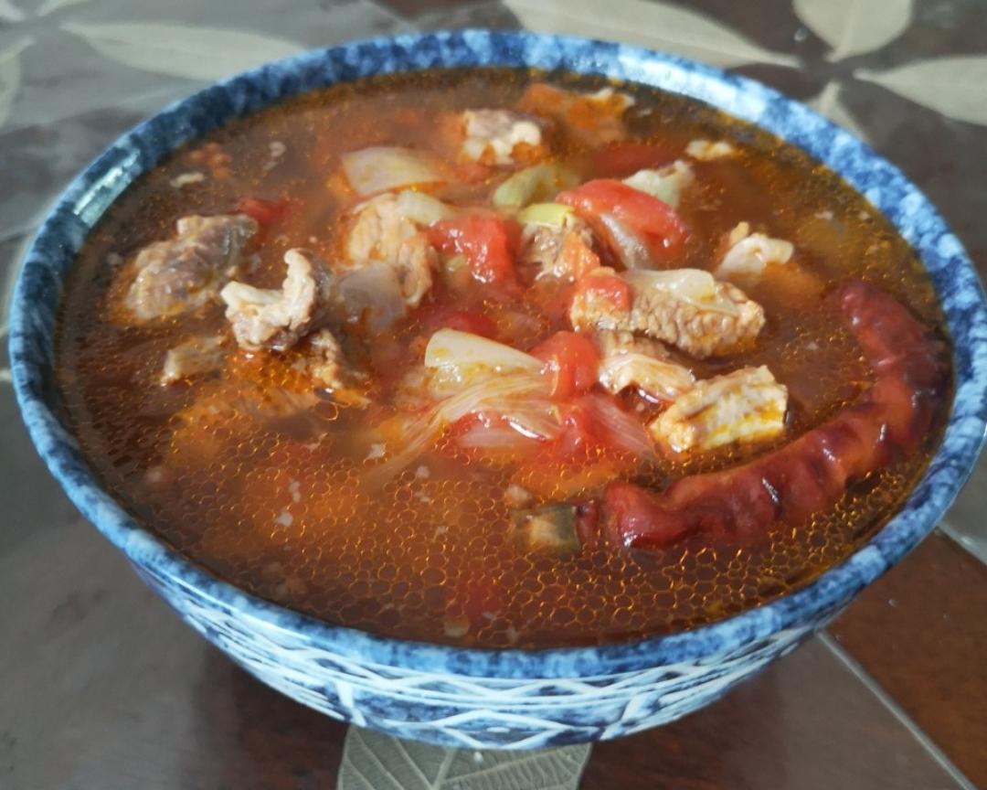 番茄炖牛腩（无油健康版+高压锅超简单版）