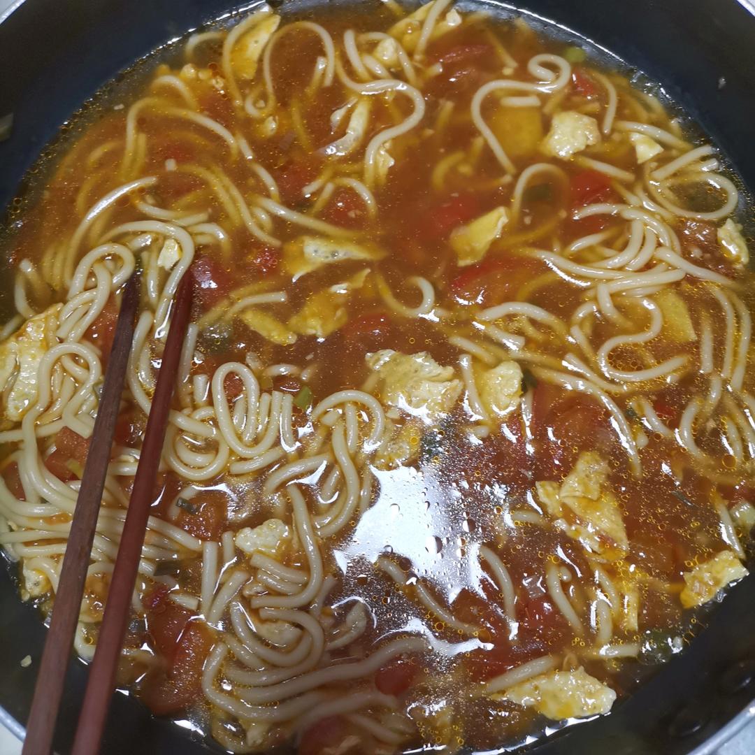 西红柿鸡蛋面