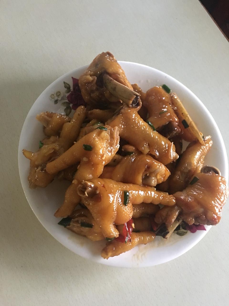 香辣烧鸡爪