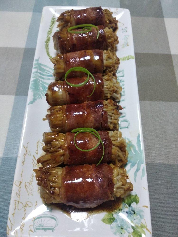 【金针菇培根卷】