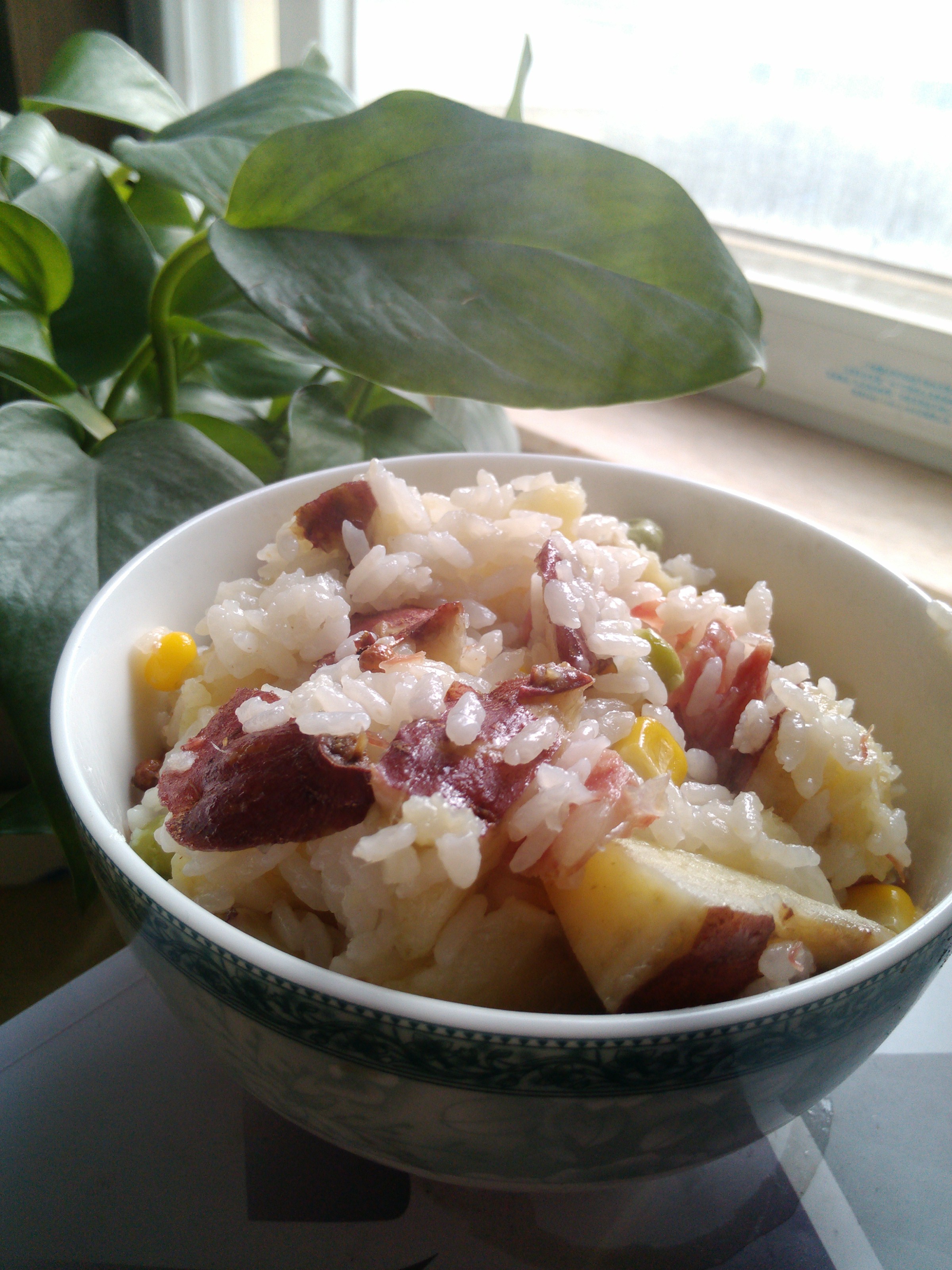 红薯玉米熏肉饭