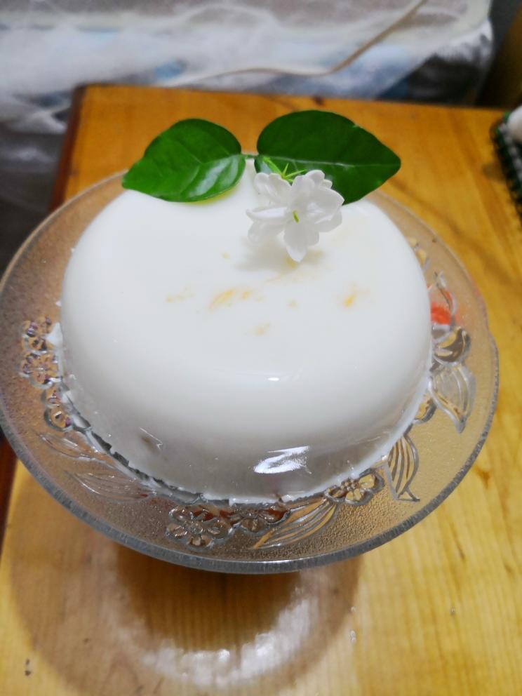 椰浆芒果布丁的做法