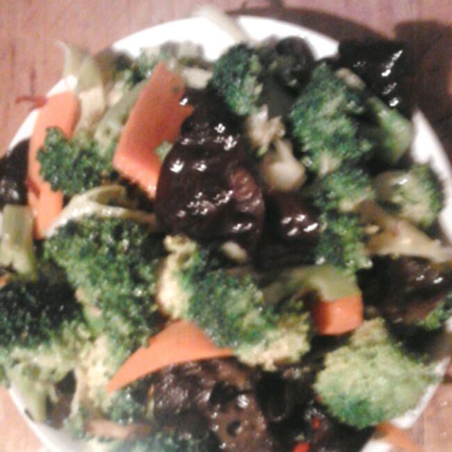 温拌胡萝卜西兰花