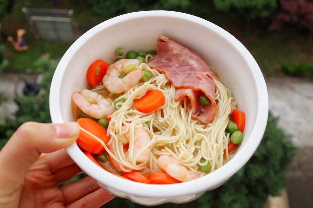 虾仁西红柿热汤面丨健康·三餐<好好吃饭8>