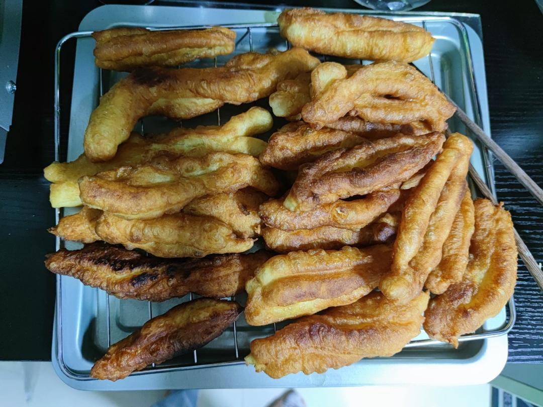 快手早餐～自制油条（酵母版，不含泡打粉、膨松剂）