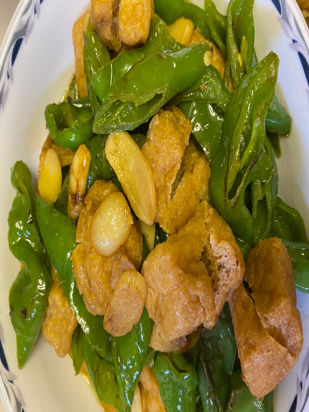青椒油豆腐——这样做比肉还好吃的油豆腐