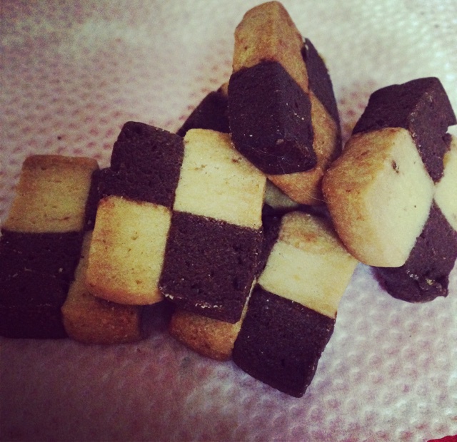 双色小棋格饼干