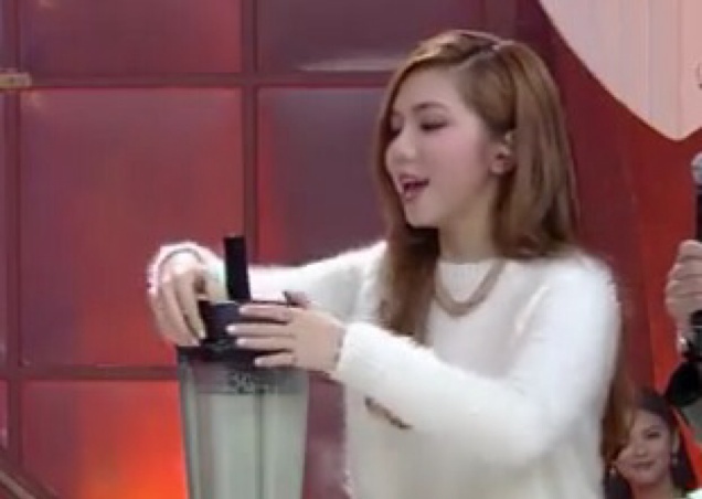 邓紫棋版 花椰菜汤的做法