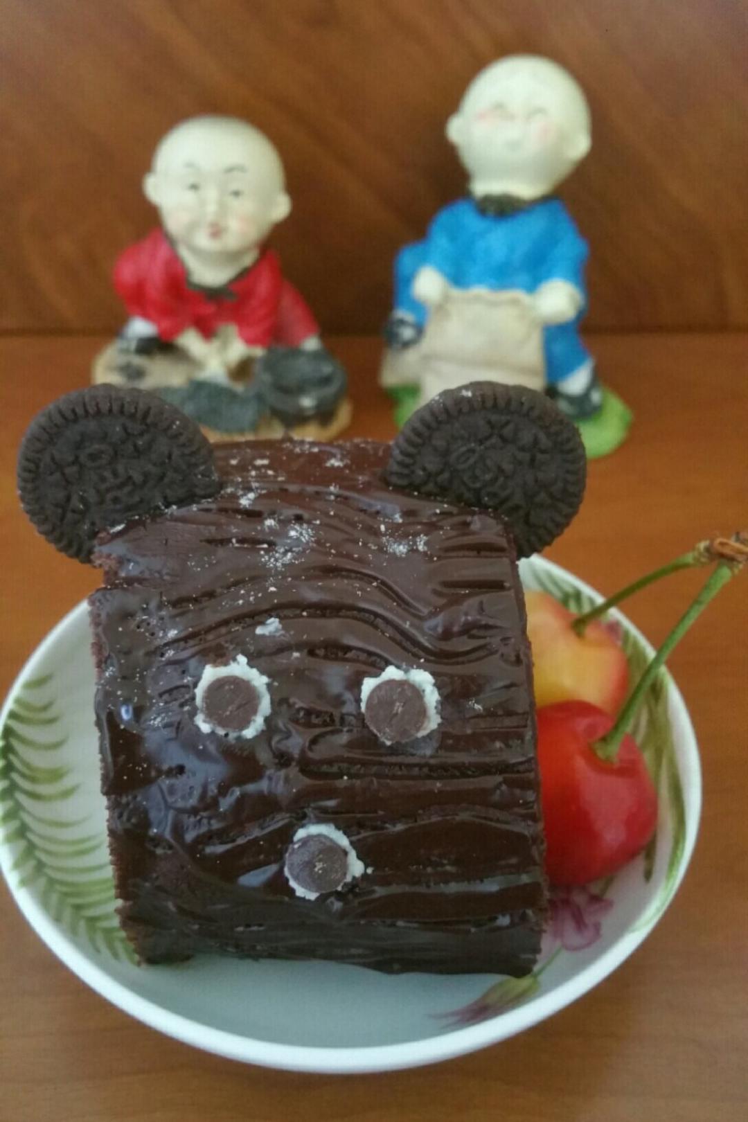 超浓郁卷不裂的巧克力蛋糕卷