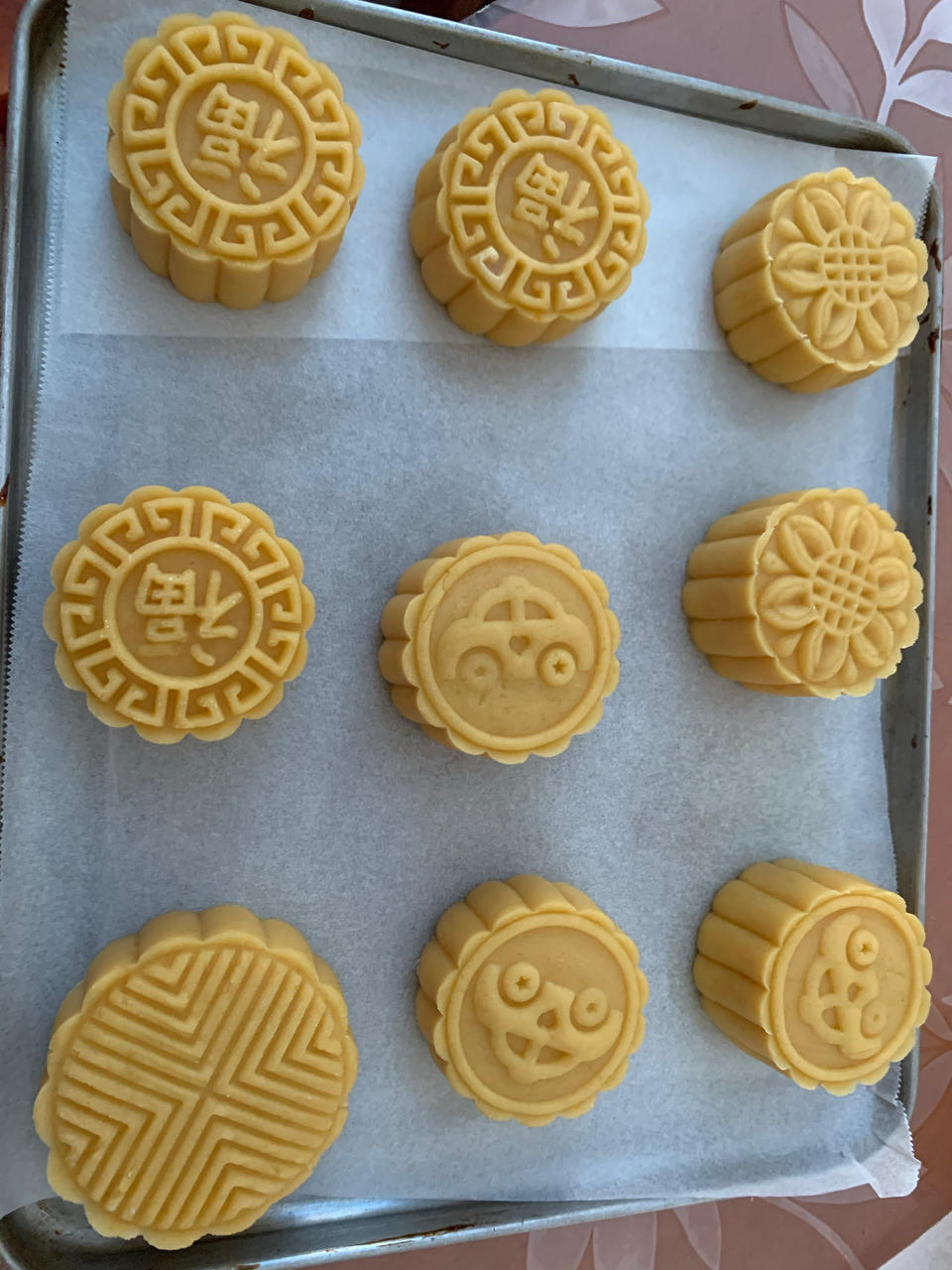 超详细图解版--流心奶黄月饼