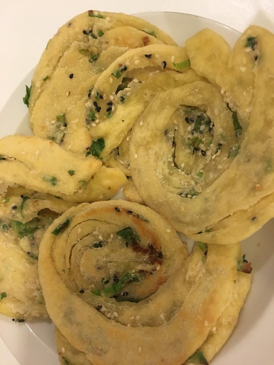 手抓饼/葱抓饼 Taiwan Style Pancakes
