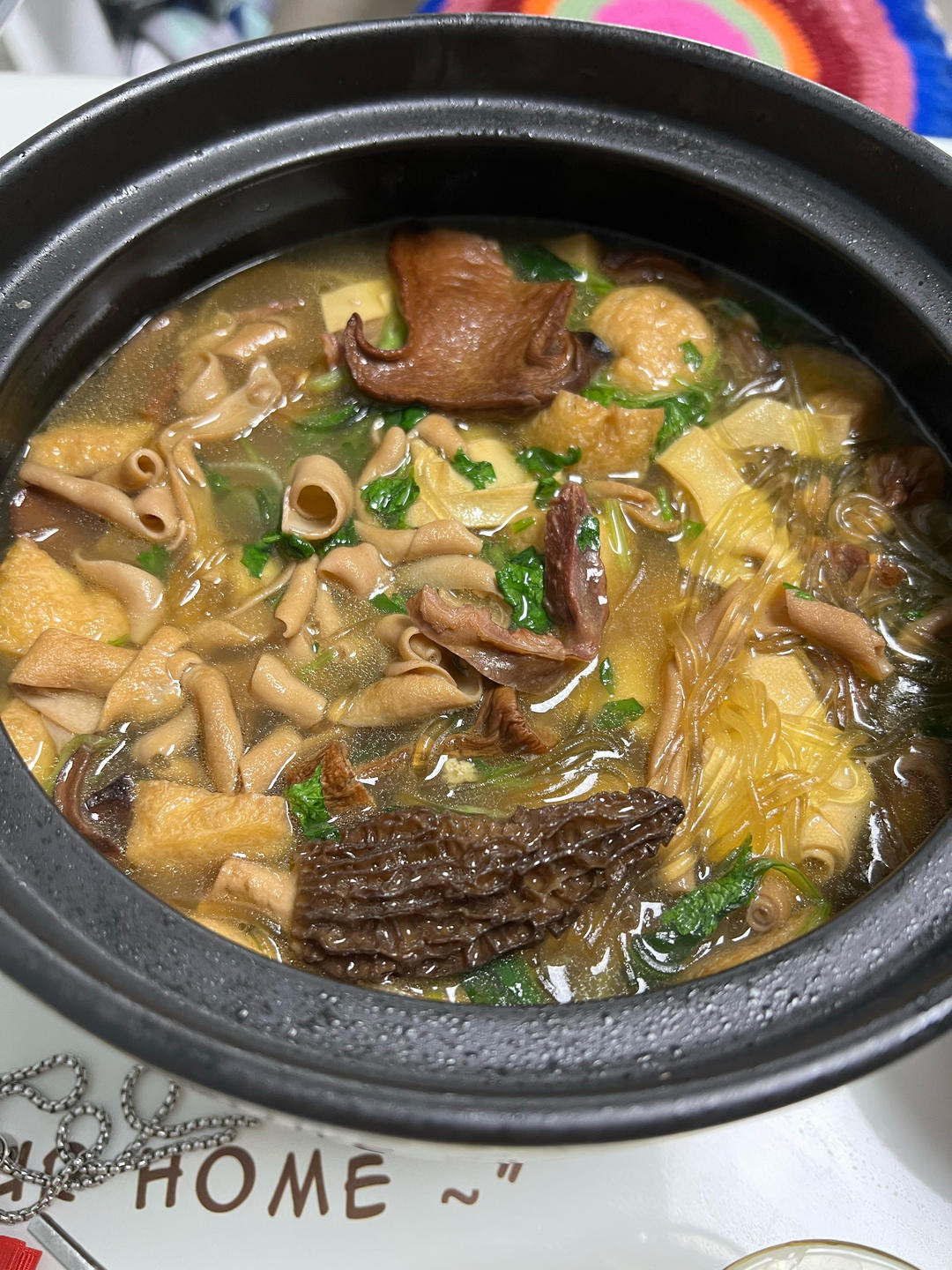 豪華版鴨血粉絲湯