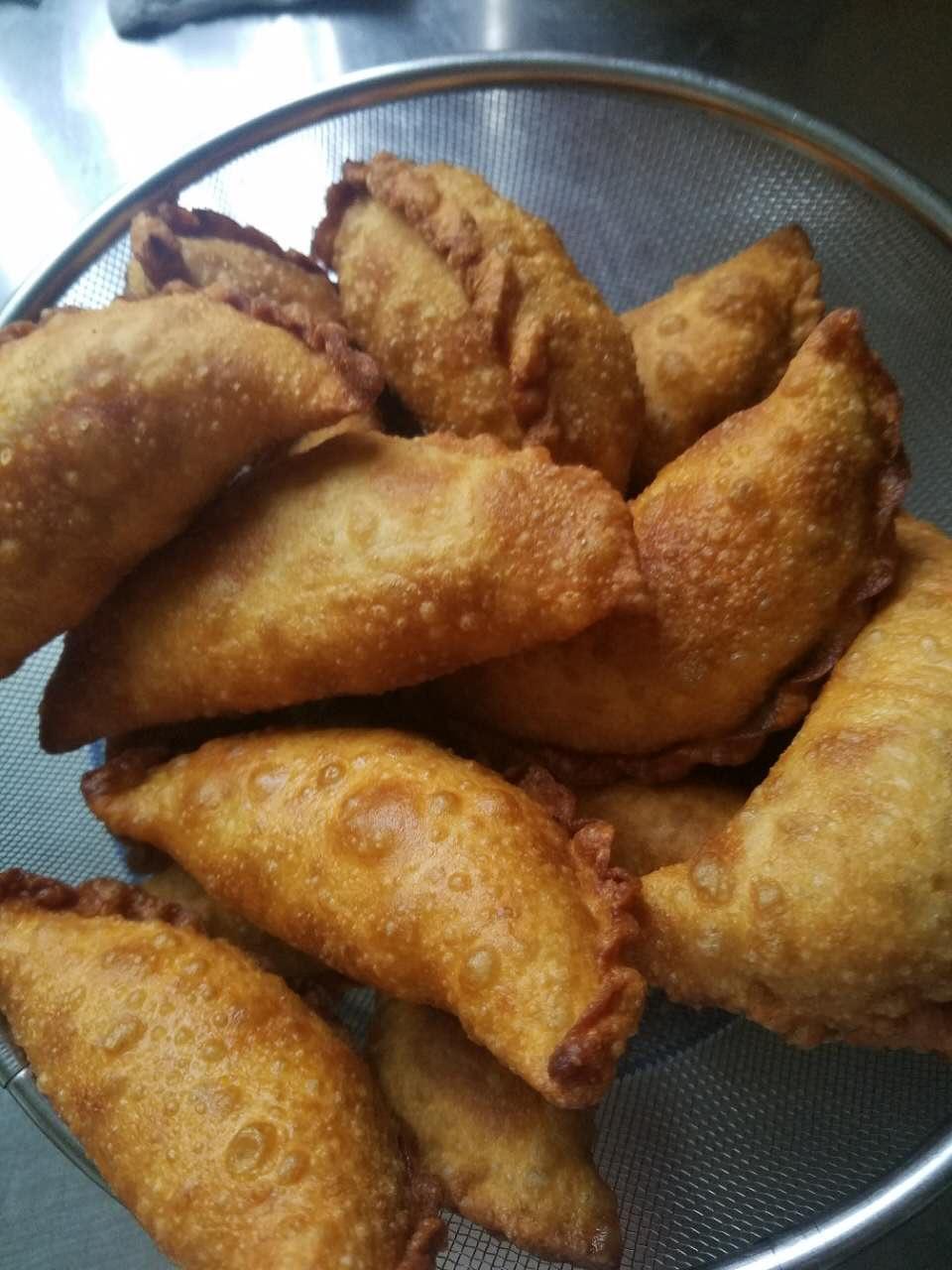 容易满足y做的河南炸菜角