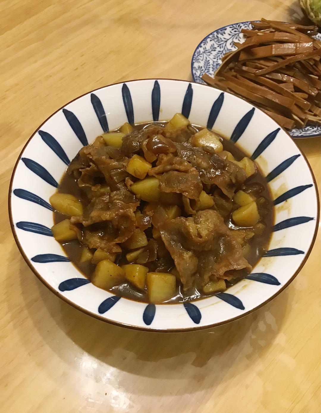 好吃到舔碗底的土豆肥牛拌饭