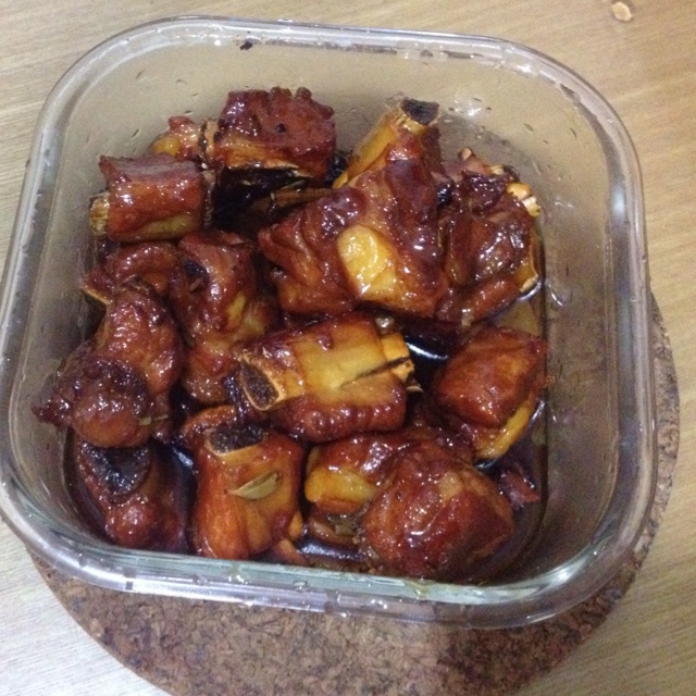 不用一滴酱油的糖醋排骨