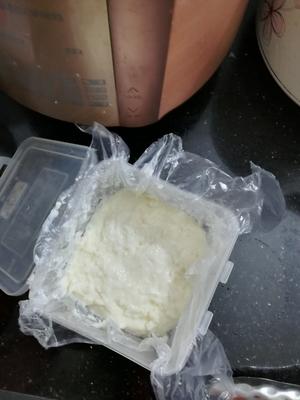 脆皮炸牛奶的做法 步骤5