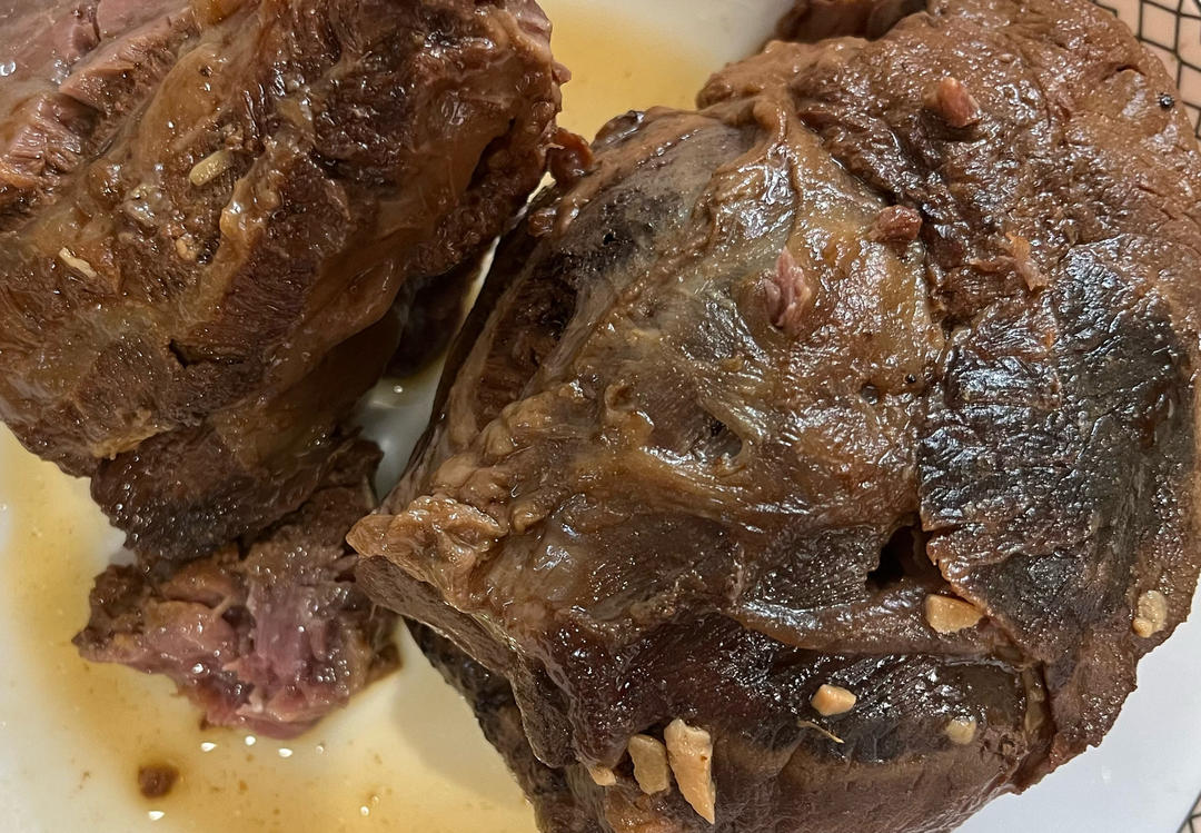 这绝对会是你吃过最好吃的【卤牛腱】！更新糖心蛋做法