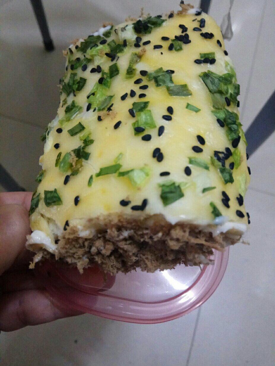 香葱肉松面包卷