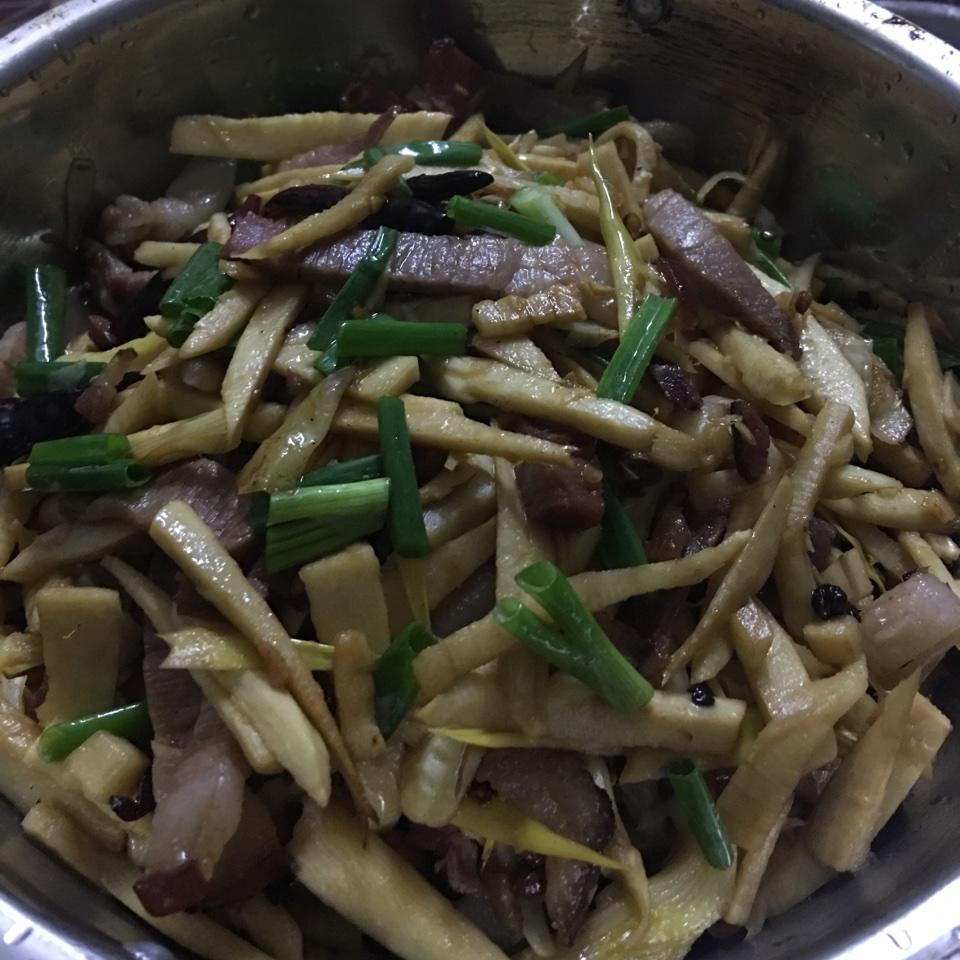 冬笋炒腊肉