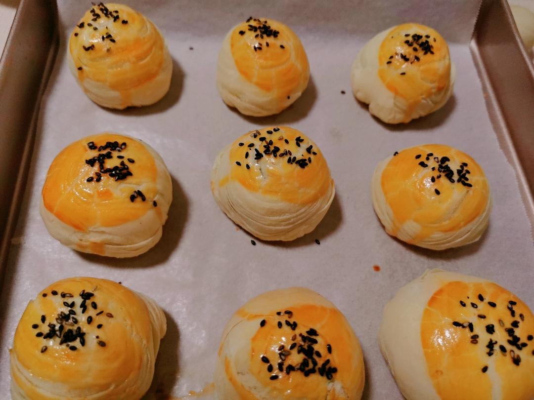 超简单 免揉 酥掉渣的蛋黄酥(超详细附全程视频)不破酥『万能酥皮』