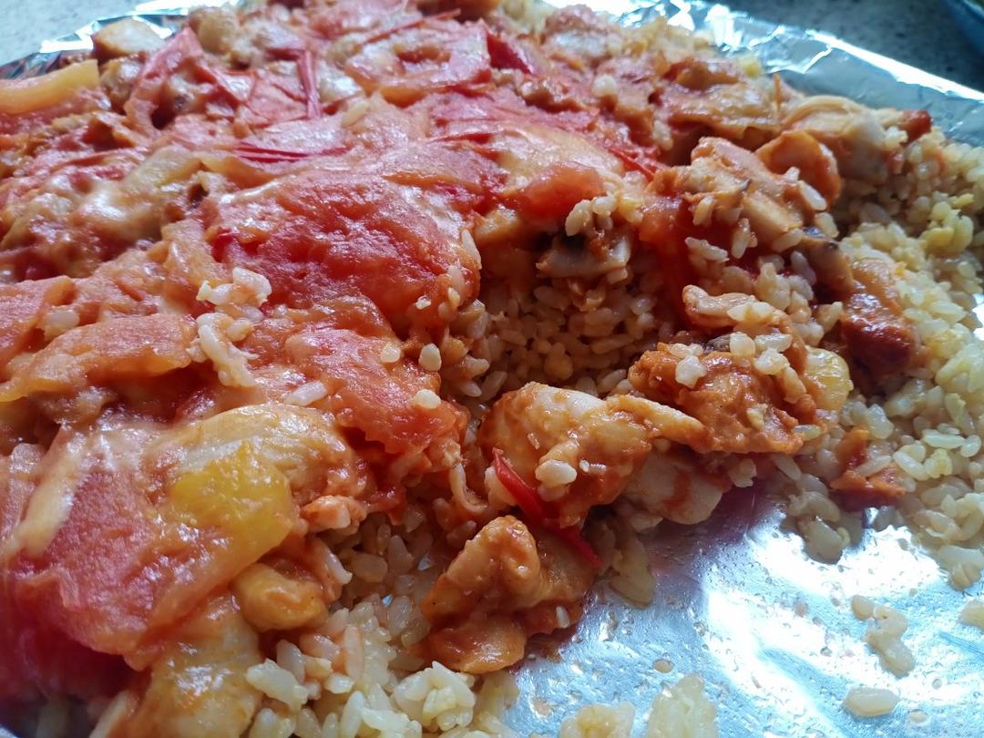番茄芝士鸡腿肉焗饭