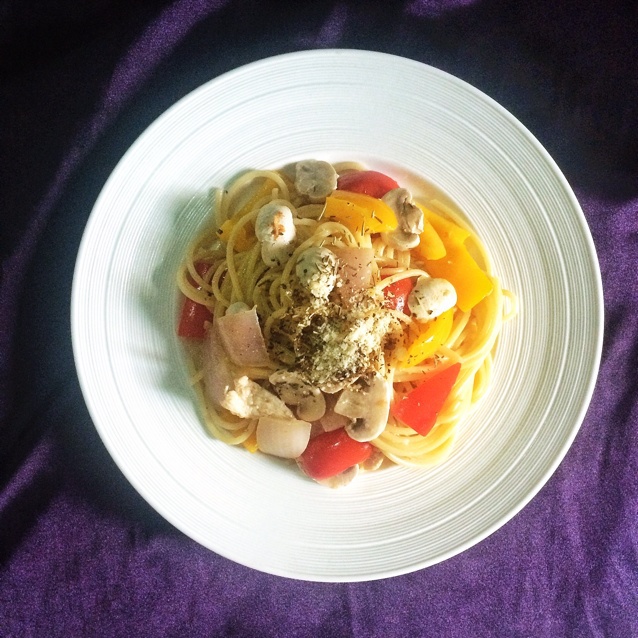 白蘑菇奶油培根意面