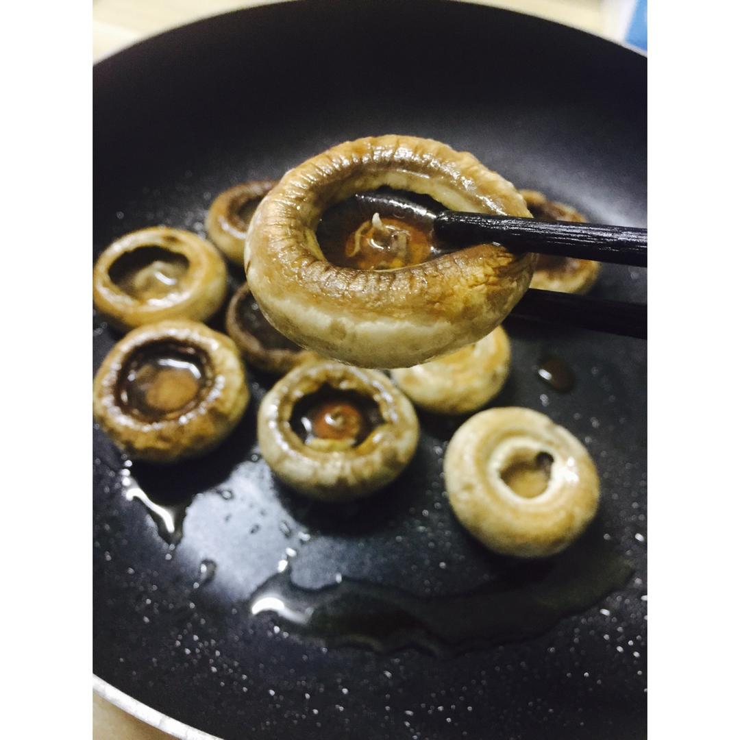 保留最原始鲜味儿的煎口蘑
