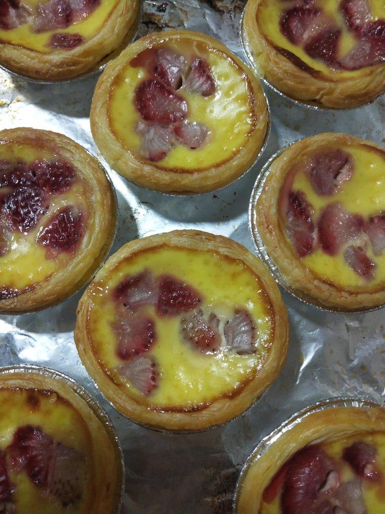 不用千层酥皮也能做出美味蛋挞【港式蛋挞】