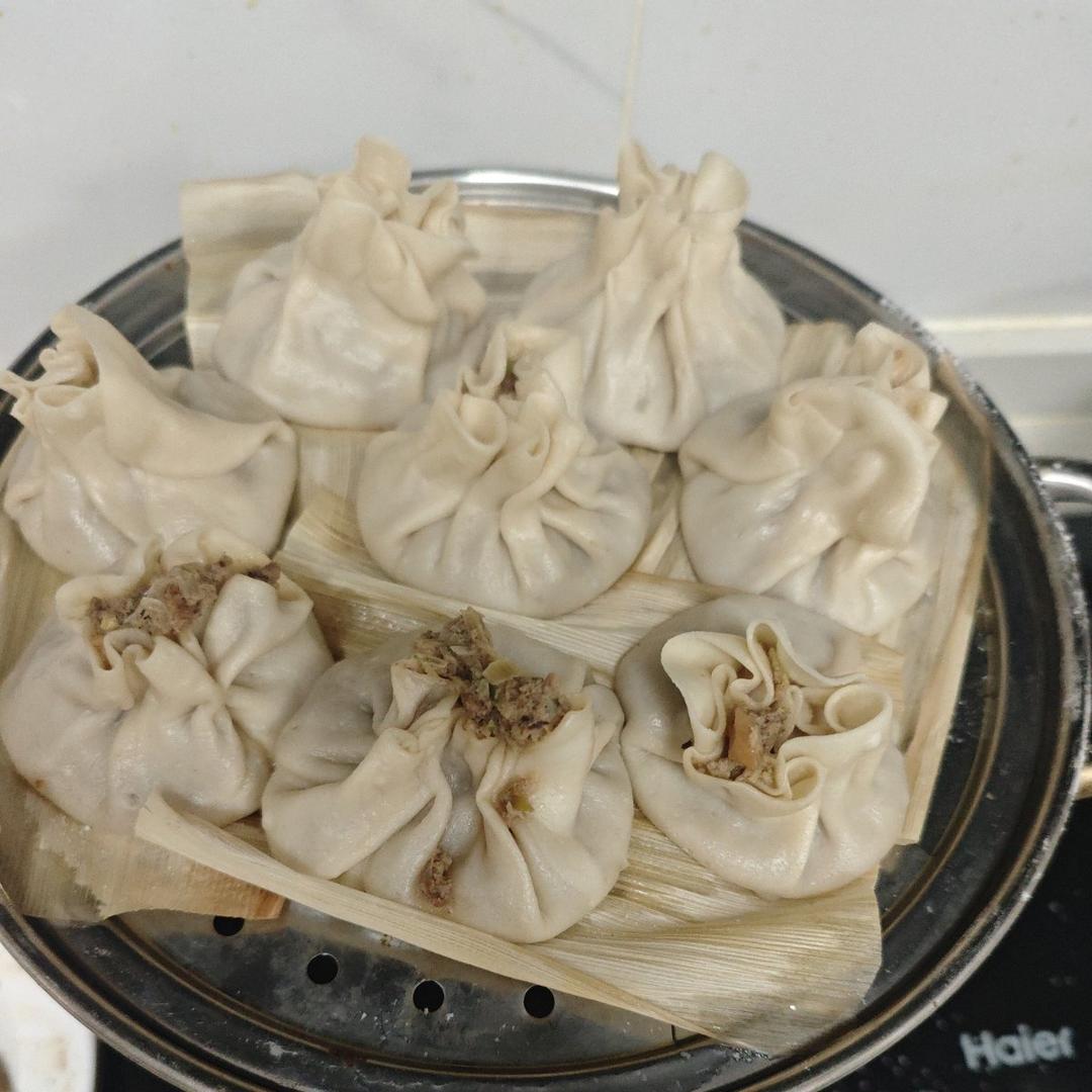 羊肉烧麦 Lamb Shaomai